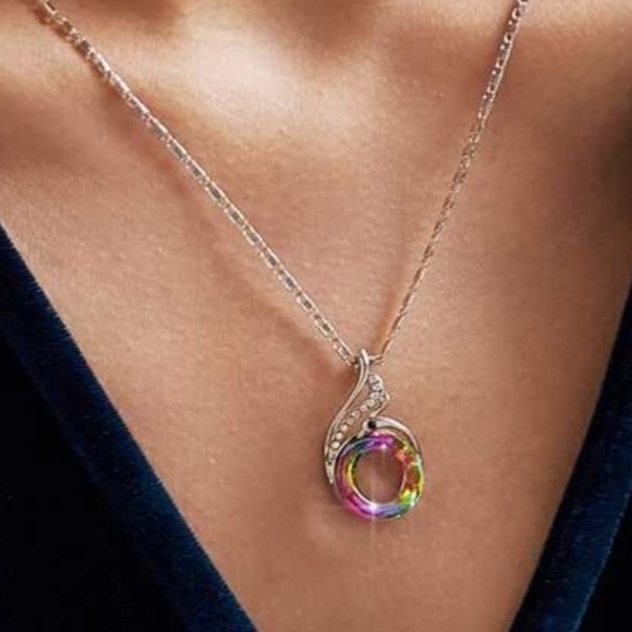 Iridescent Peacock Necklace - Picture 3 of 5